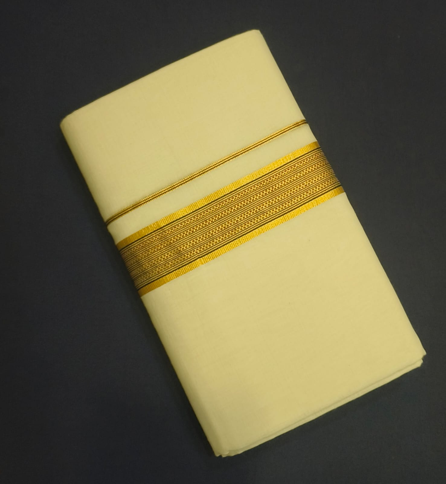 MUNDU - HFDV 134 - Image 3